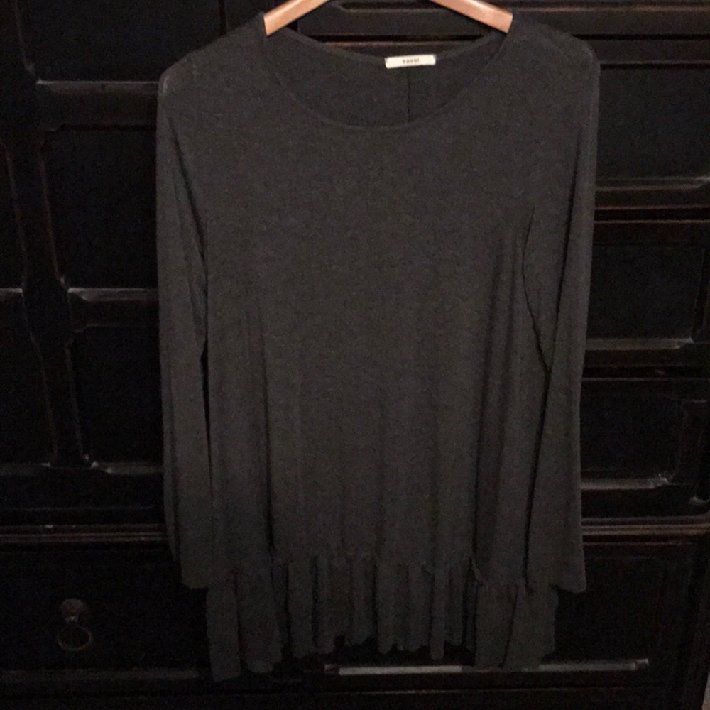 Charcoal gray ruffle hem tunic
